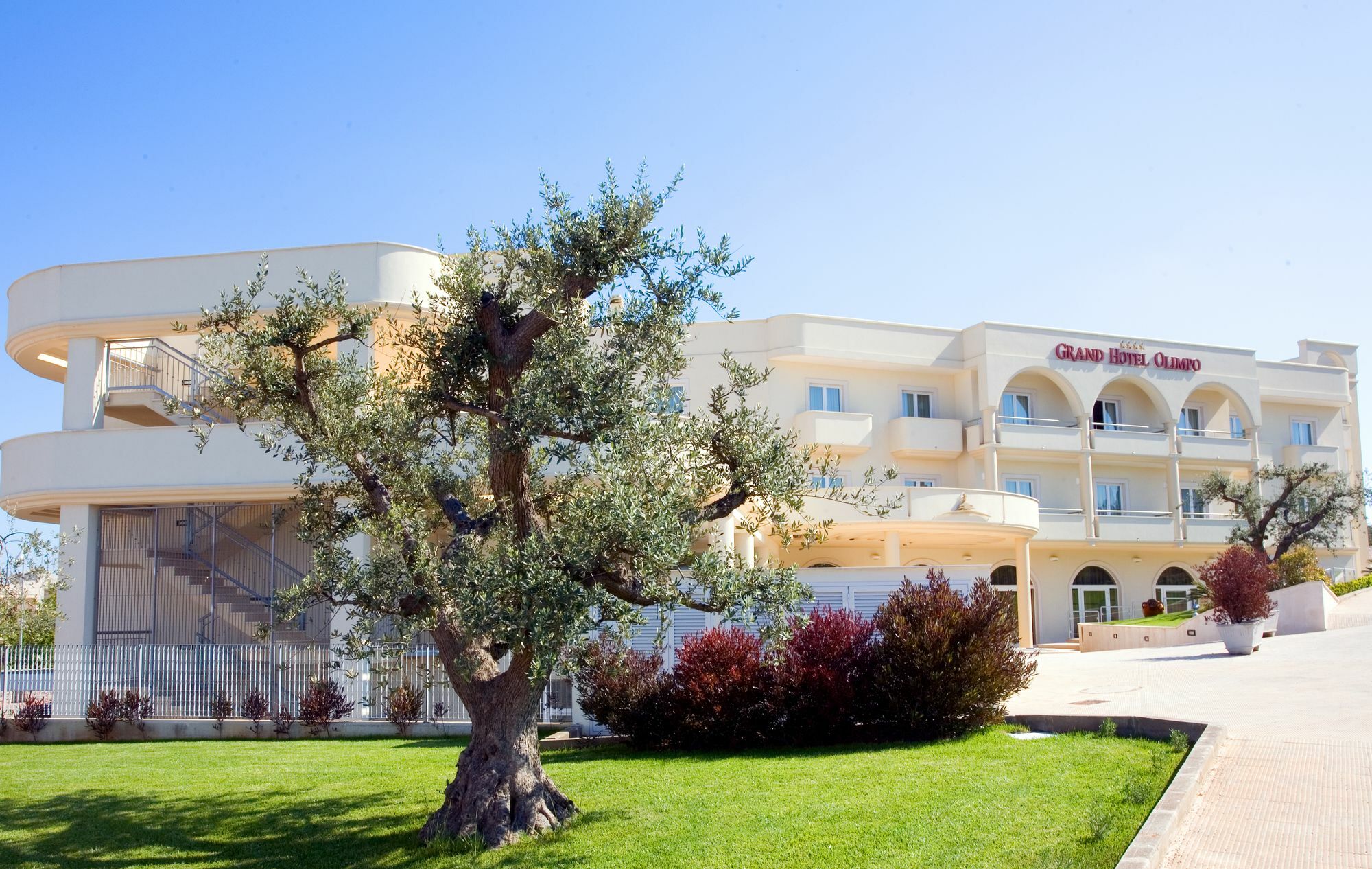 Grand Hotel Olimpo Alberobello Exterior photo